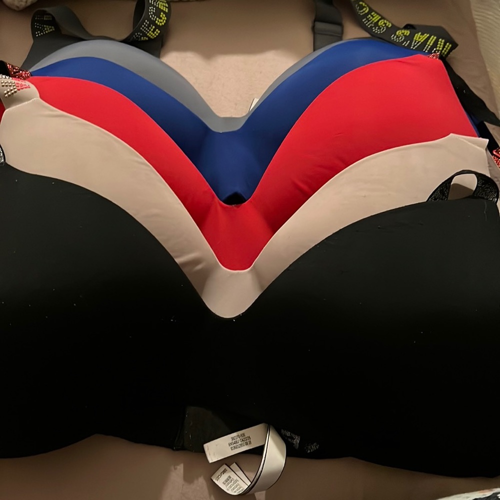5 wireless VS bras